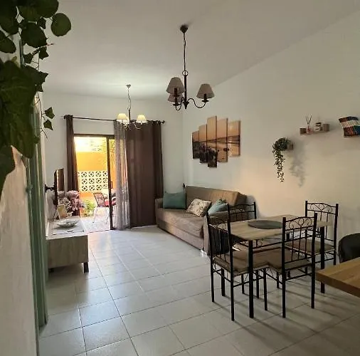 Home-tenerife Sur Apartman *